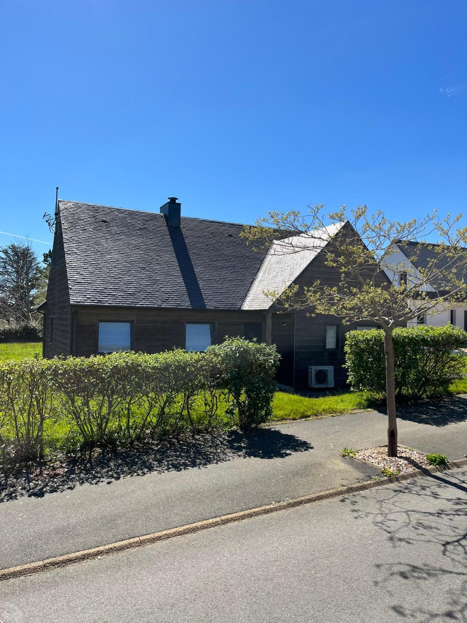 Hébergement de vacances Belle Maison En Bois - La Lande *
